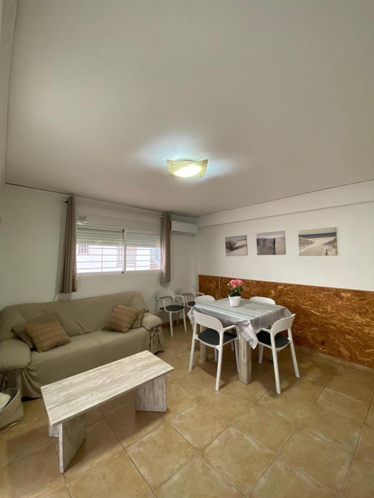 Apartamento Cerca Del Mar オリーバ エクステリア 写真